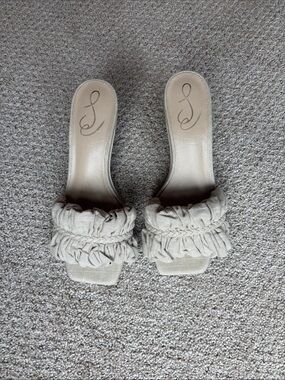 Sam Edelman Ruched Open-Toe Slide Sandals in Light Taupe